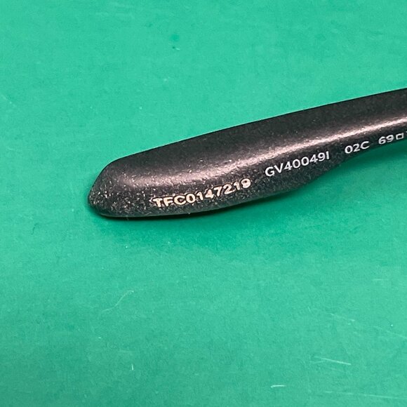 Givenchy | Giv Cut Sunglasses - Picture 4 of 5